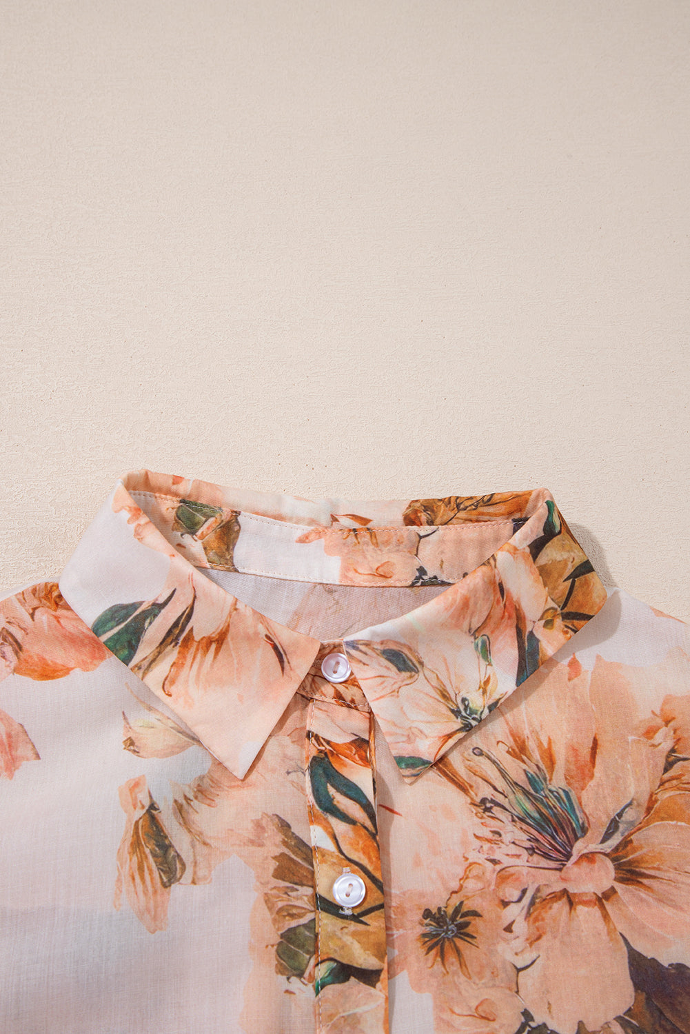 Blusa floral elegante para primavera y otoño