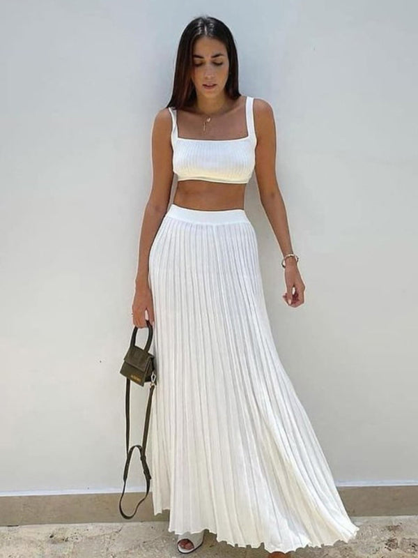 Conjunto de falda plisada con top corto sin mangas elegante