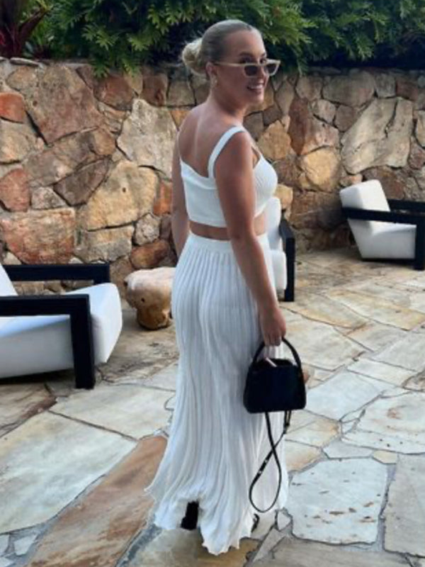 Conjunto de falda plisada con top corto sin mangas elegante