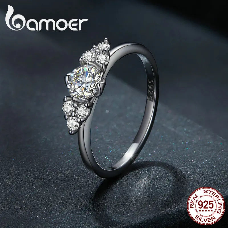 Anillo de moissanita redondo para mujer, 0,5 CT, Color D, VVS1 EX, ajuste de pavé, de plata esterlina 925.