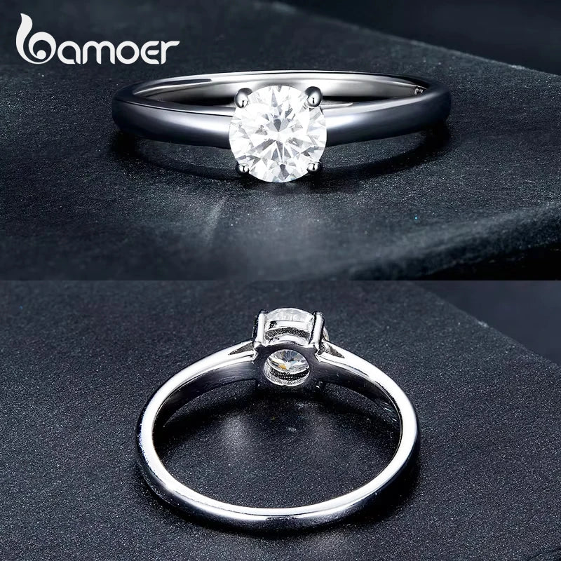 Anillo de moissanita para mujer, plata de ley 925 chapado en platino, solitario de 4 puntas, banda de eternidad.