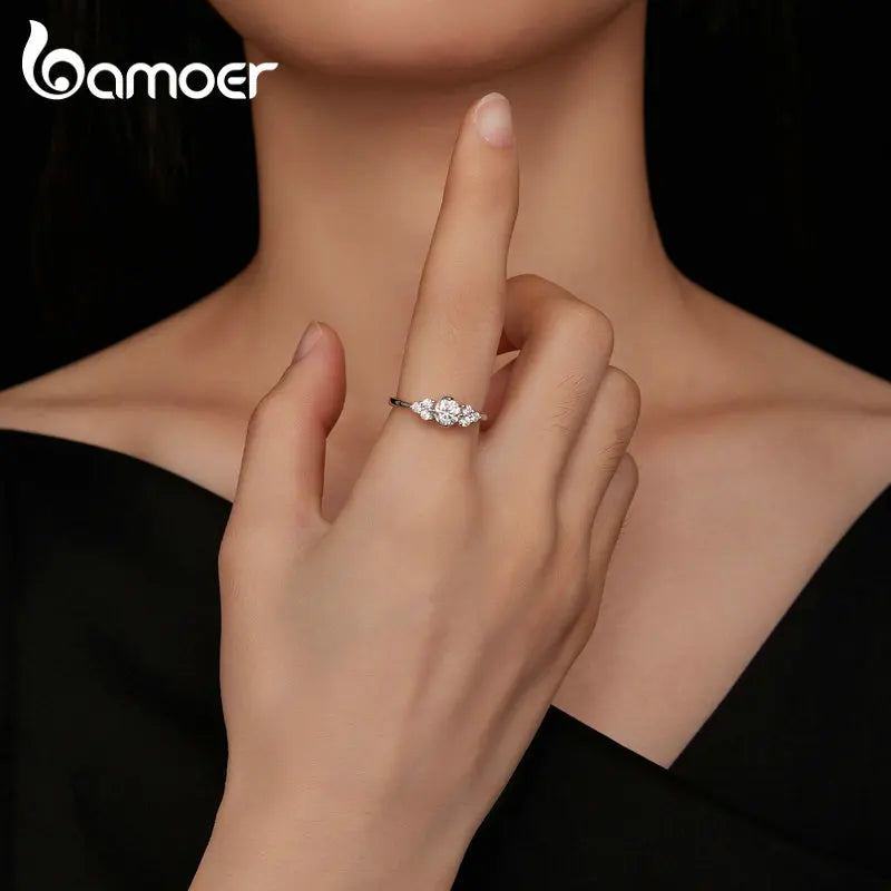 Anillo de moissanita redondo para mujer, 0,5 CT, Color D, VVS1 EX, ajuste de pavé, de plata esterlina 925.