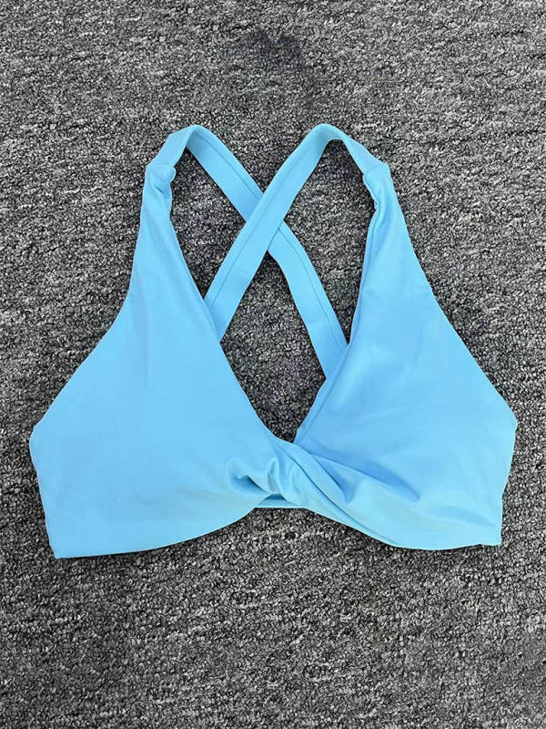 Top deportivo ajustado y de secado rápido para yoga y running al aire libre, con espalda cruzada, ideal como ropa interior deportiva para fitness.