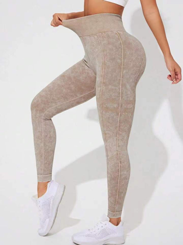 Leggings deportivos efecto durazno con acabado lavado, que realzan la cadera y ofrecen comodidad en todo tipo de entrenamientos.